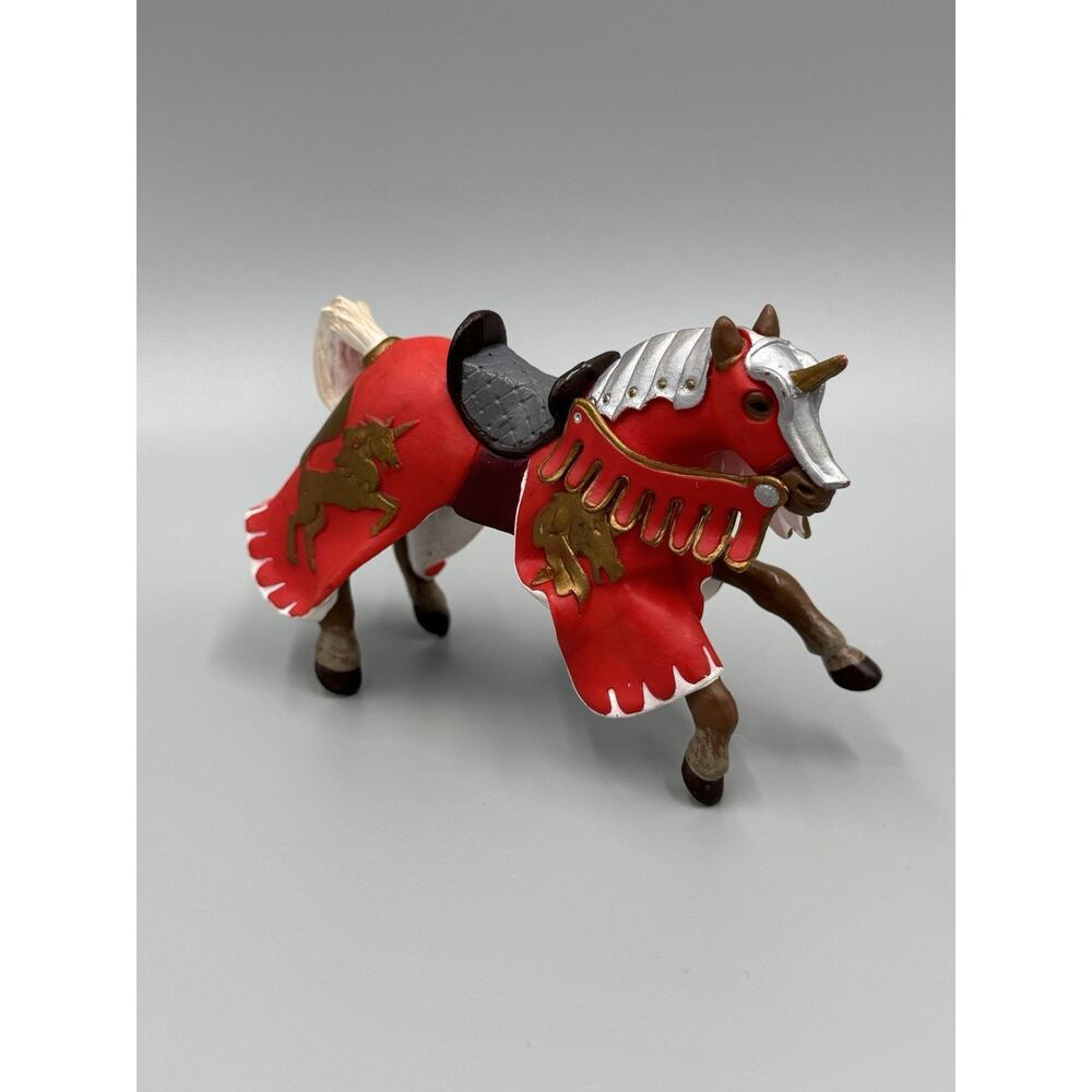 PAPO 2006 Medieval Brown Horse w/ Red & Gold Colored Cape 4” Long